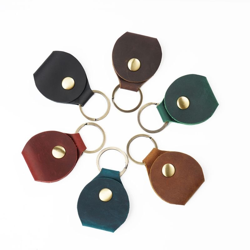 Men Cowhide Guitar Pick Storage Box Keychain